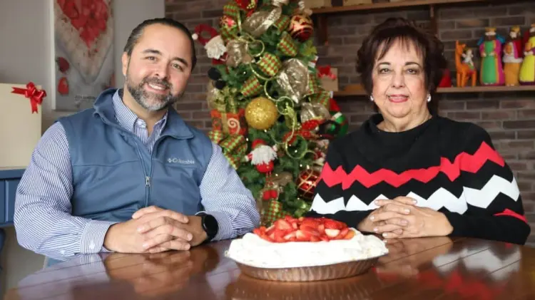 25 años de experiencia Elsa Gloria's